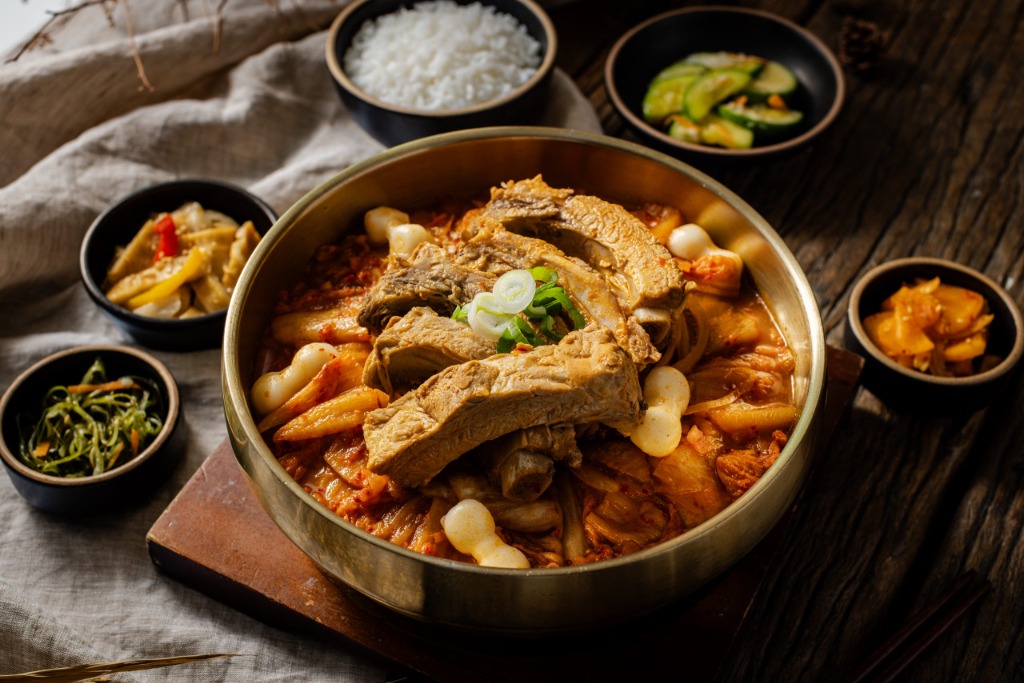 등갈비김치찜
